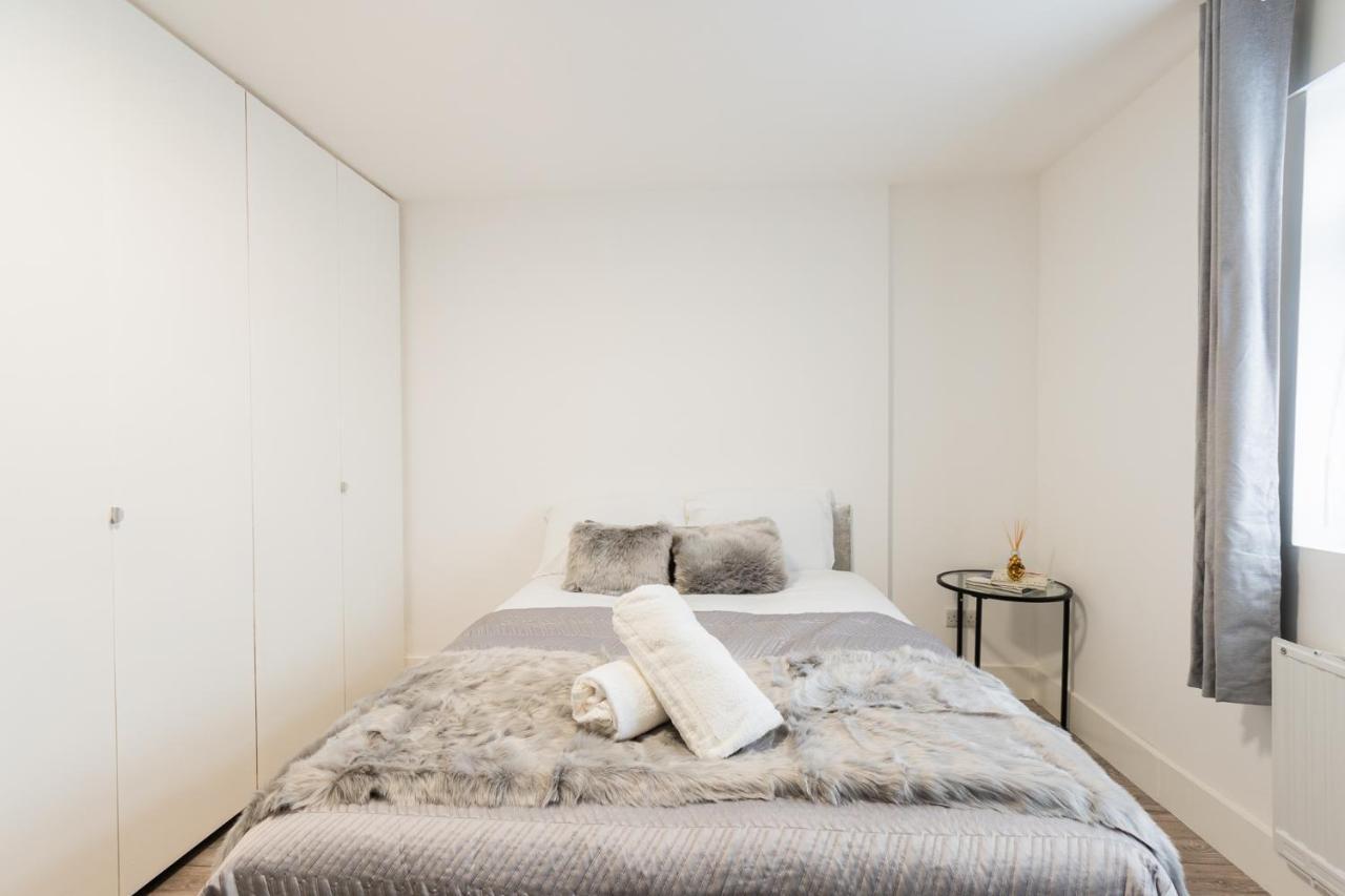 Large Studio Apartment 30 Mins To Oxford Street Londres Exterior foto
